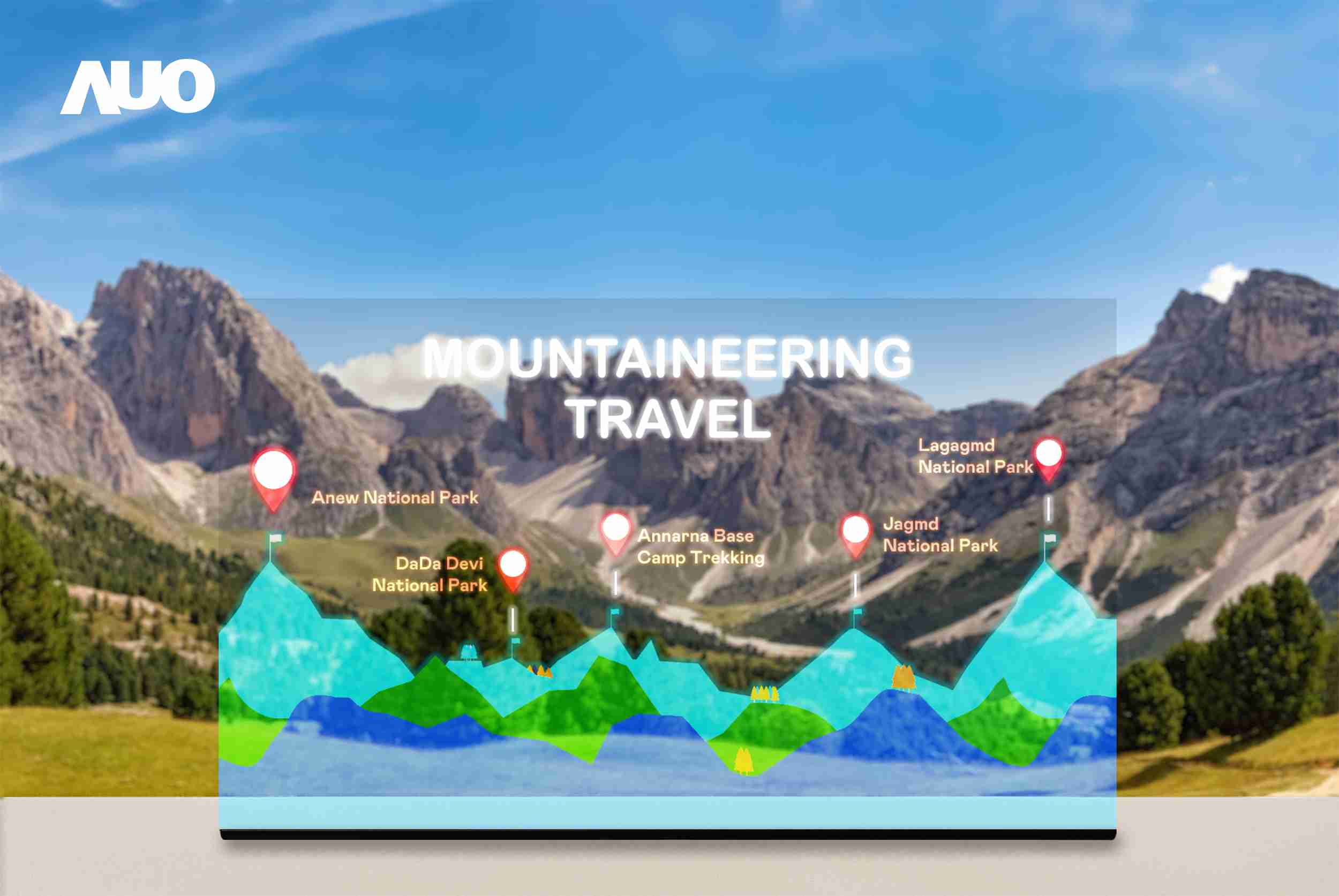 CG电子展示全球单片尺寸最大(*)42吋透明Micro LED显示器拼接而成的〝64吋透明Micro LED显示器〞，，，，具备高透明度、、1,000 nits高亮度、、、、广色域、、、采用三边无边框的无缝拼接等多重特色，，，，呈现超高清、、、细腻画质而不遮挡后方视觉，，满足层峰需求，，可广泛运用于零售、、、、艺术展览或商业空间等场域